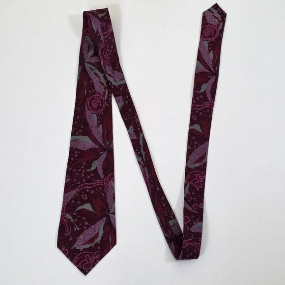 F. RVNCI Roma V. Condotti 92-93 Silk Tie Floral Hearts VTG Rare W 3.5 L 57.75 IN - Picture 4 of 16
